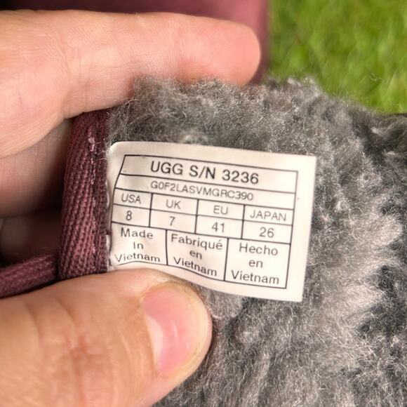 UGG Neumel‎ Mens Burgundy 3 Eye Chukka Boot 8 - Picture 11 of 12